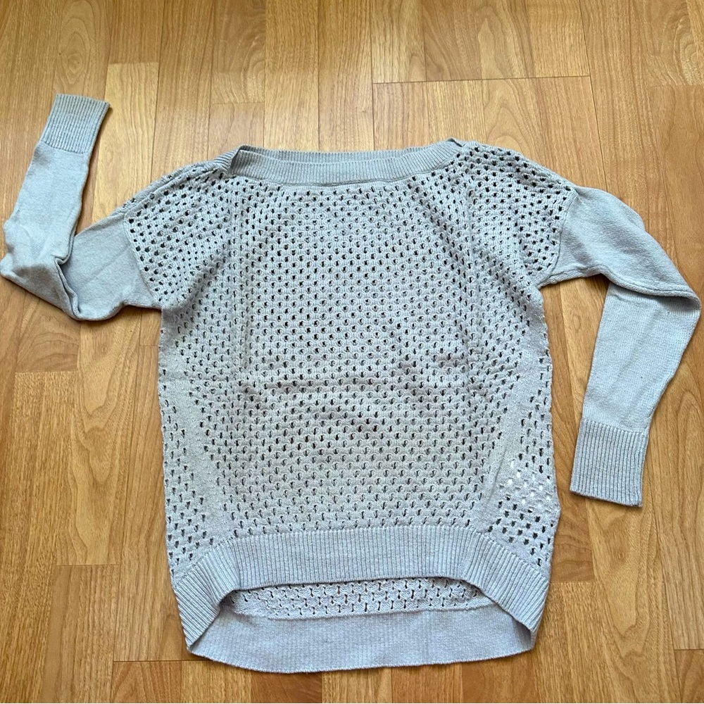 Banana Republic Light Gray Knit Sweater